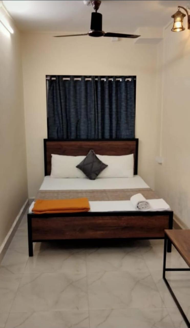 Hotel Sarika Murbād Extérieur photo